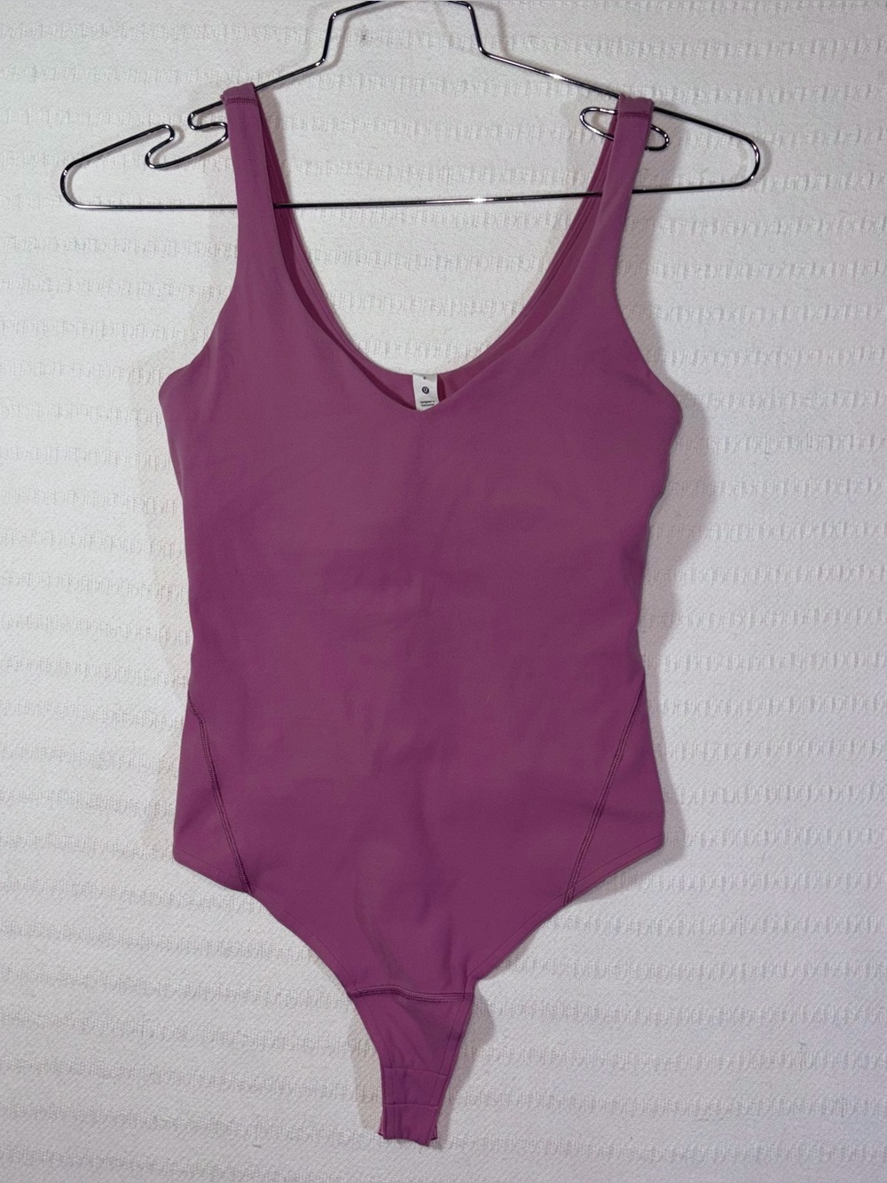 Lululemon Womens Align Soft Nulu Bodysuit Size 6 Pink Yoga Pilates LW1ESQS